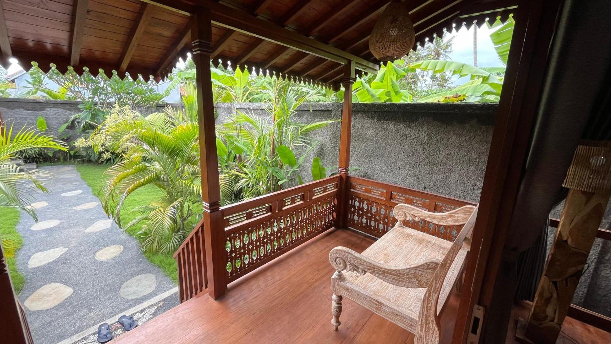 Royani Villa สุขาวาตี ภายนอก รูปภาพ