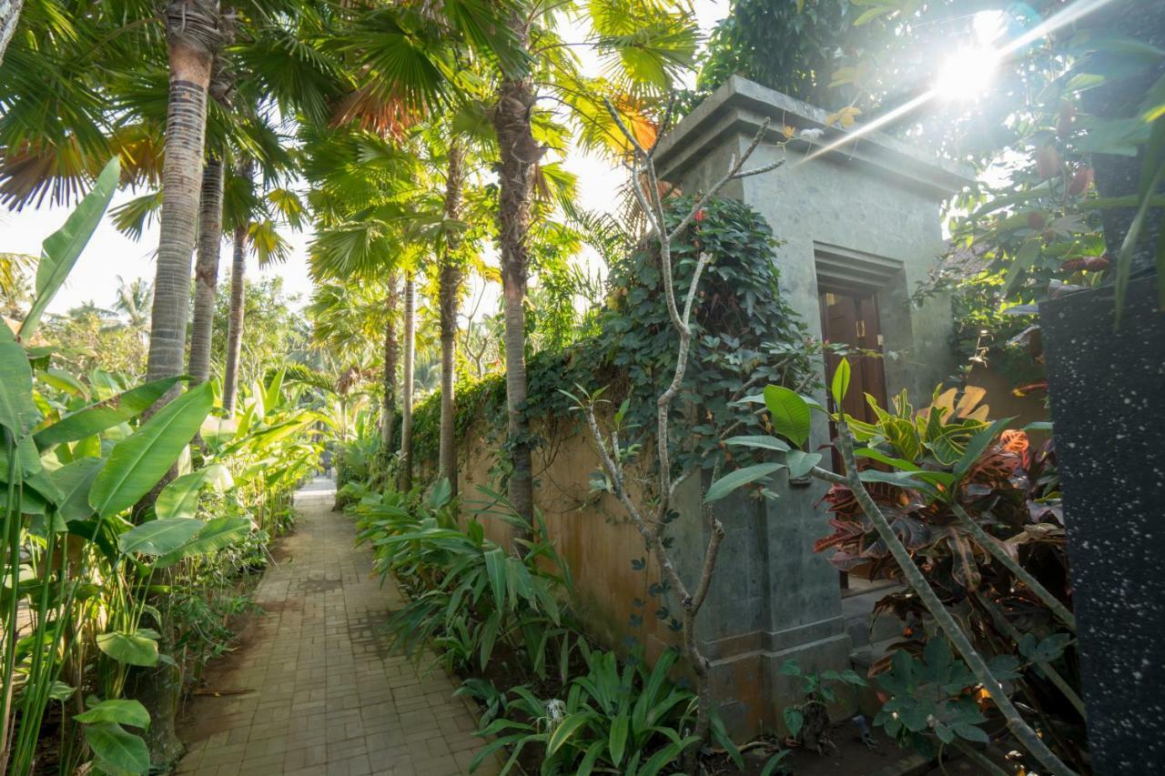 Royani Villa สุขาวาตี ภายนอก รูปภาพ