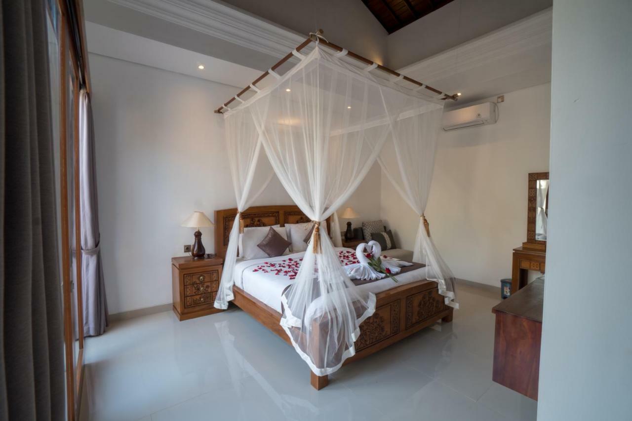 Royani Villa สุขาวาตี ภายนอก รูปภาพ