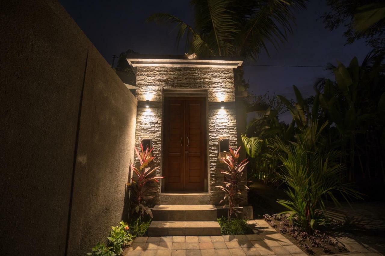 Royani Villa สุขาวาตี ภายนอก รูปภาพ
