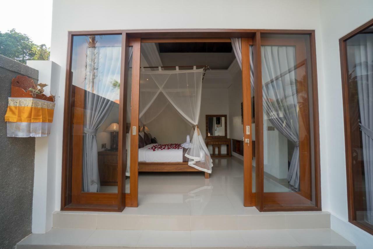 Royani Villa สุขาวาตี ภายนอก รูปภาพ